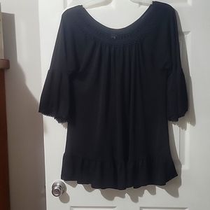 Crochet neck tunic, black, bell sleeve, size L-XL, ruffle bottom